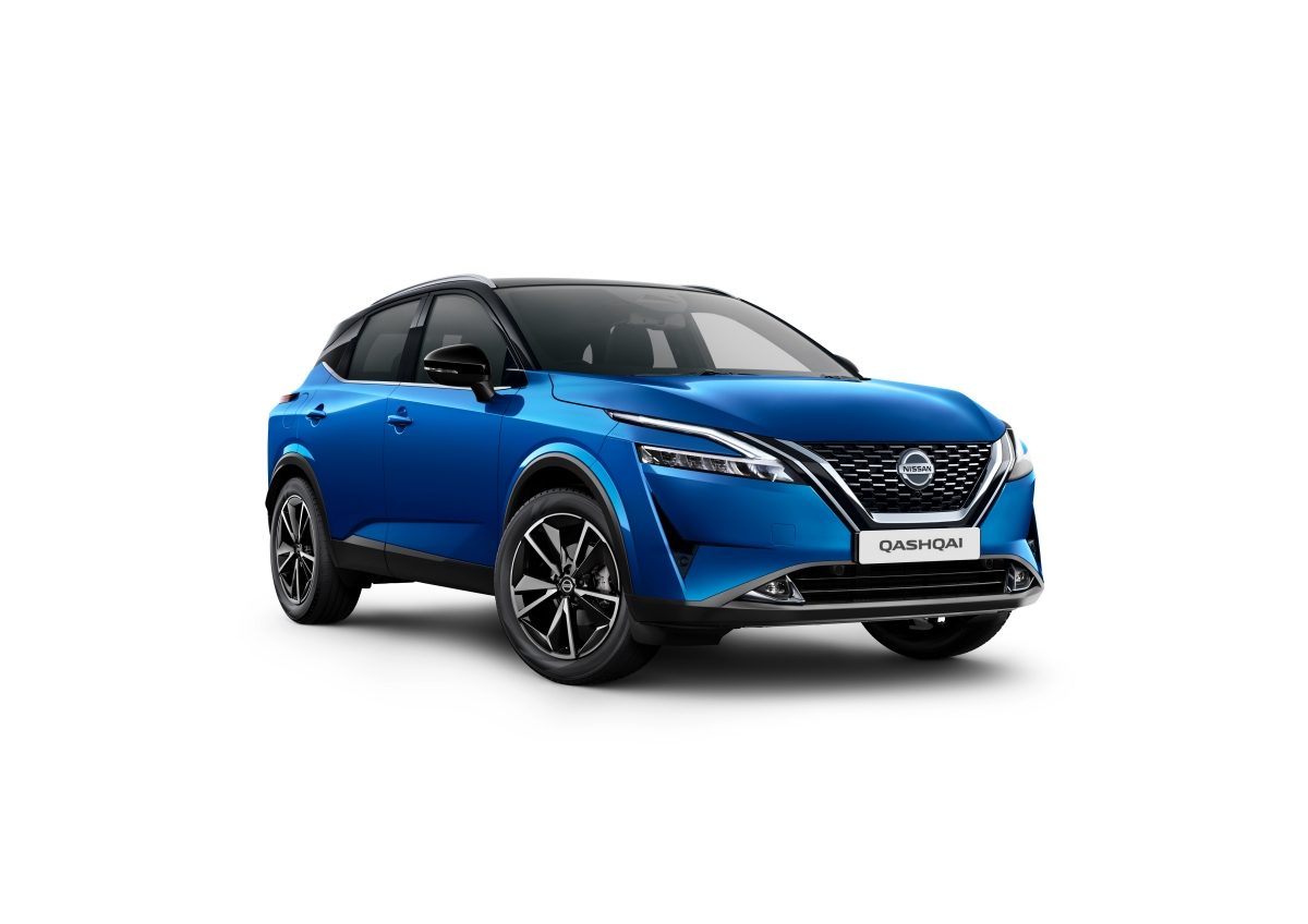 Nissan QQ Packshot Tekna+ 3/4 front